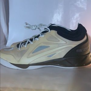 And1  basketball sneakers